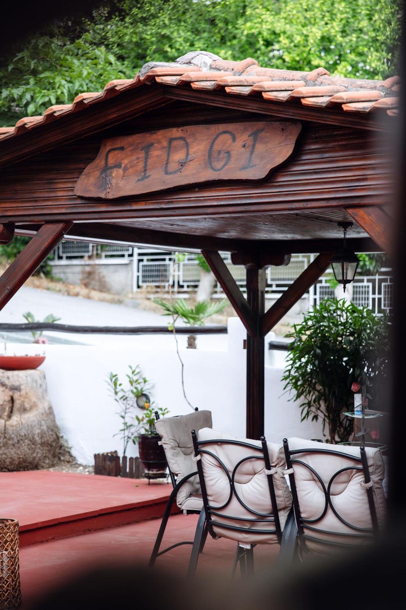 Fidgi Apartment